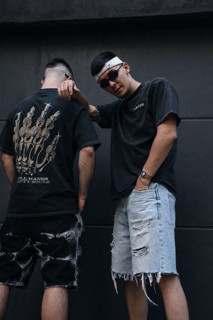 Full Hands/Empty Souls - Oversized T-shirt