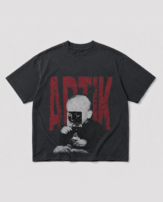 The Child - Oversized T-shirt